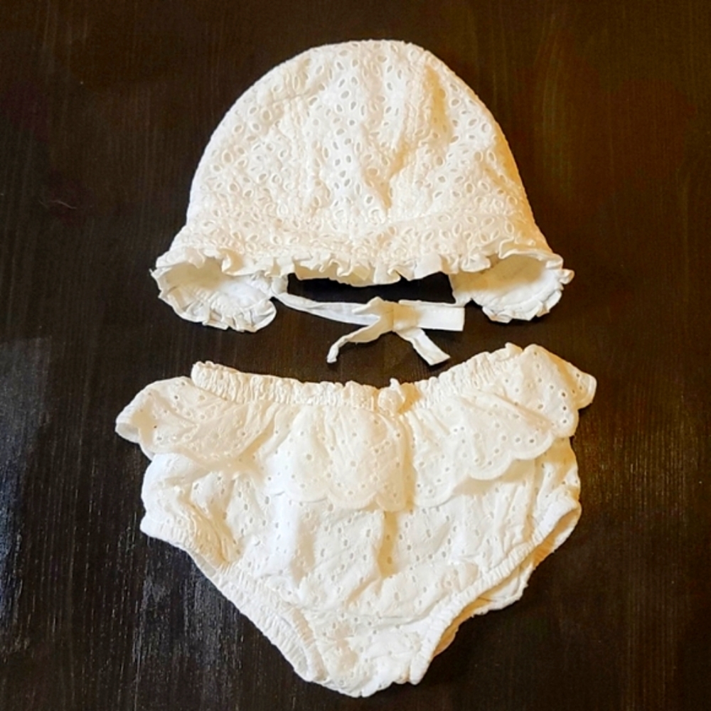 Baby bonnet & bloomer, white eyelet pattern, Cat & Jack, Size 6-9 months